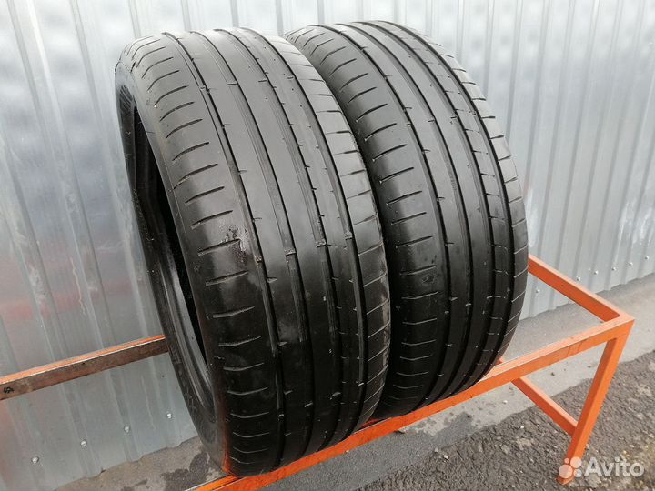 Dunlop SP Sport Maxx RT 2 215/55 R17 98W