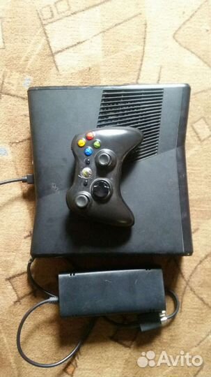 Xbox 360 slim 250/500 гб freeboot,или меняю