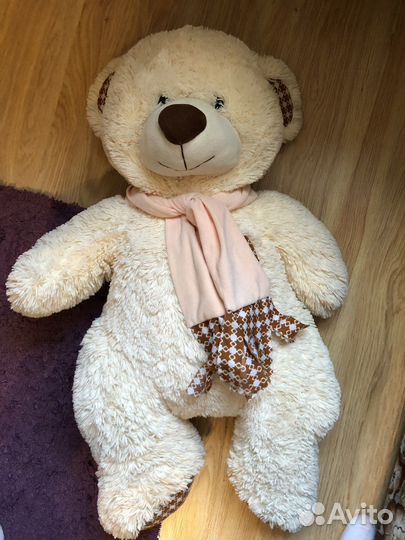 Плюшевый медведь