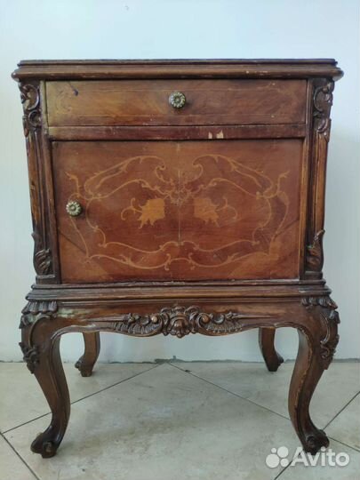 Антикварная тумба массив