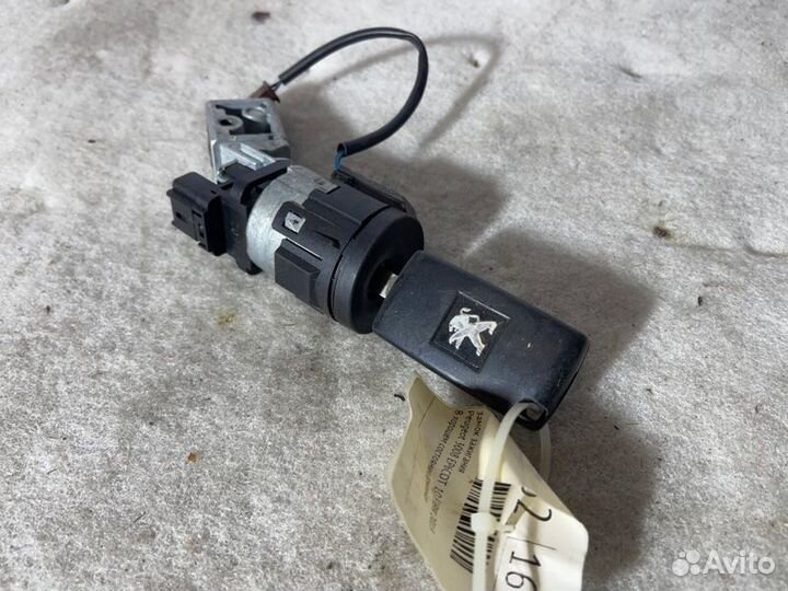 Замок зажигания Peugeot 3008 EP6CDT 10 fjbw 2013