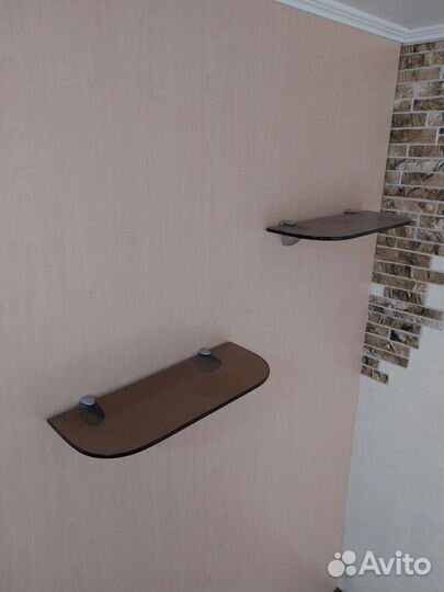 Полка настенная стеклянная