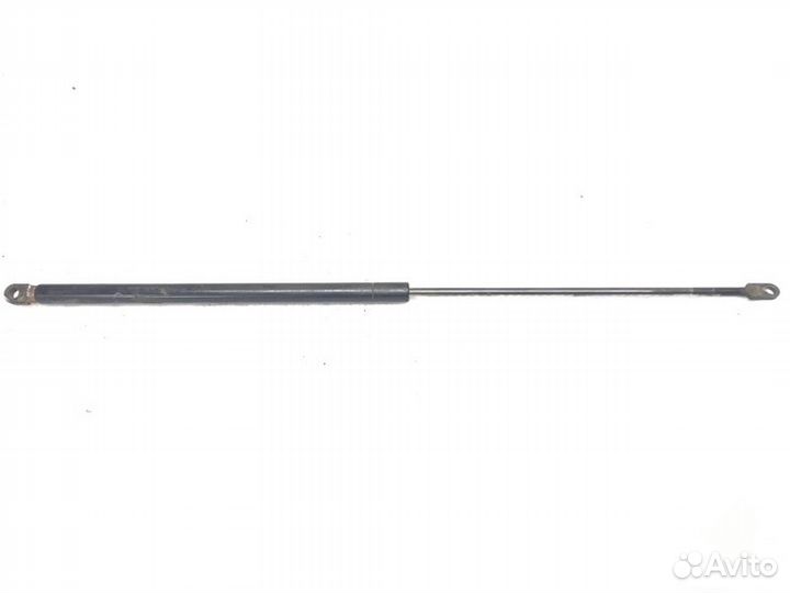 Упор капота Audi 100 C3 2.3 1984