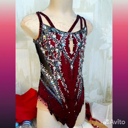 Купальник для художественной гимнастики