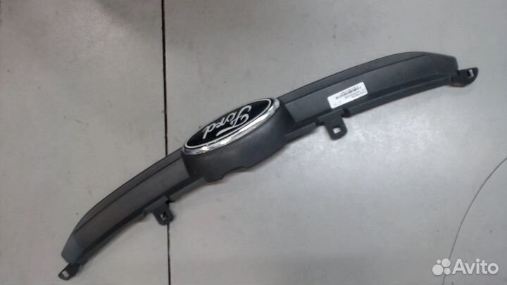 Решетка радиатора Ford Fiesta, 2009