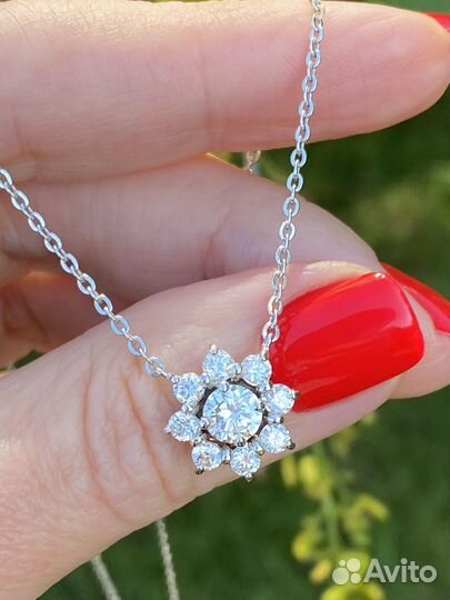 Подвеска с бриллиантами