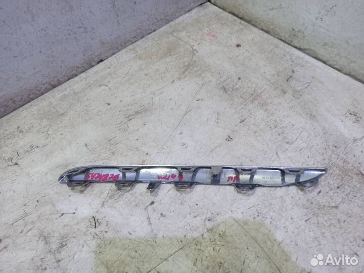 Накладка решетки радиатора