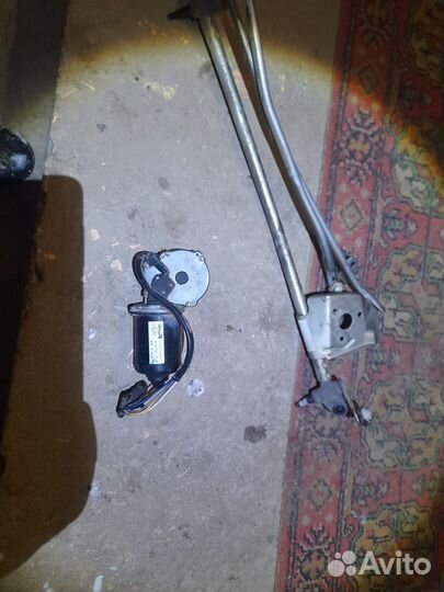 Моторчик на дворники