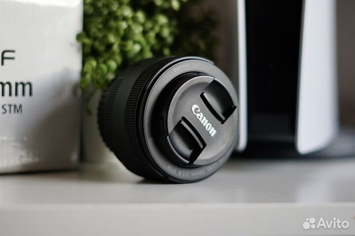 Объектив Canon EF 50 mm f/1.8 stm