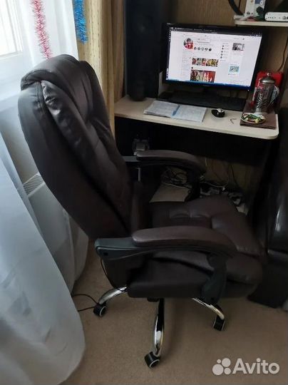 Кресло для игр. Игровое кресло с массажем