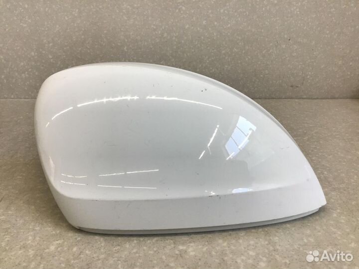 Крышка корпуса зеркала правого VW Tiguan 2017