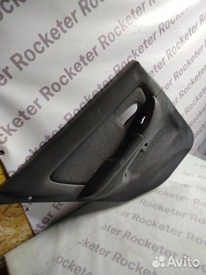Обшивка двери задняя правая Hyundai Elantra XD