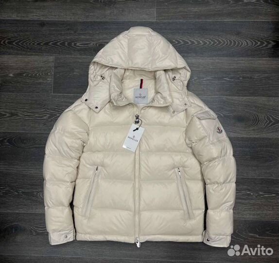 Пуховик Moncler