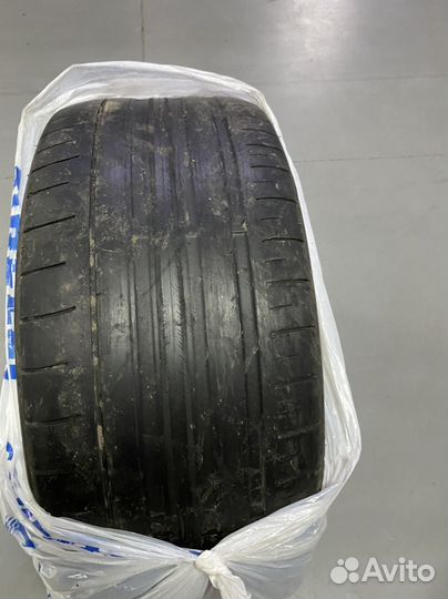 Dunlop SP 10 275/40 R20 106Y