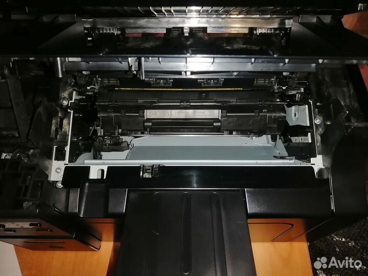 HP LaserJet 1010 хор. Сост