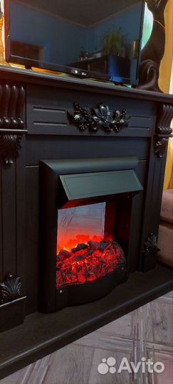 Электрокамин с эффектом пламени
