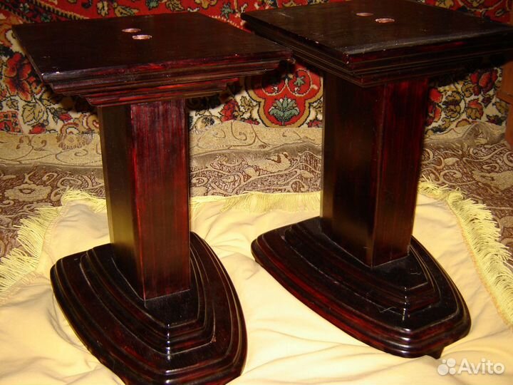 Стойки под акустику