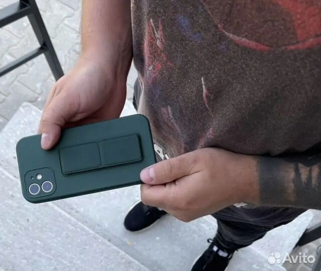 Чехол на iPhone