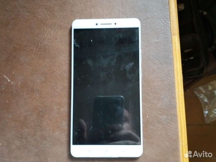 Телефон Xiaomi Mi Max 3/32