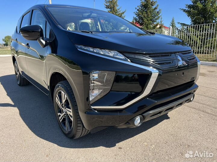 Mitsubishi Xpander 1.5 AT, 2022, 1 км