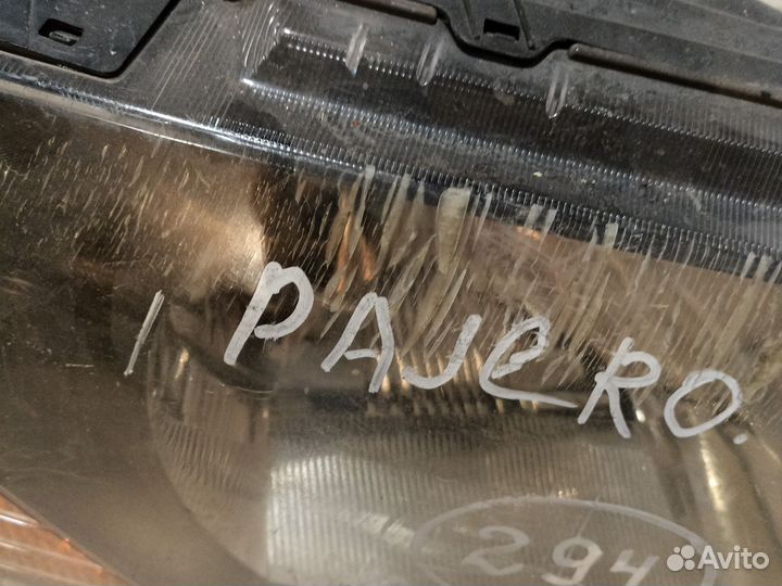 Фара правая Mitsubishi Pajero 3 2000-2006г