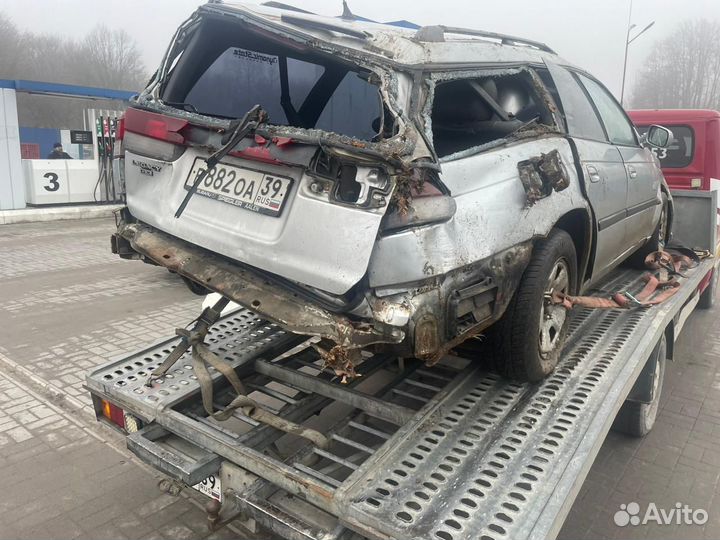 Subaru legacy в разбор