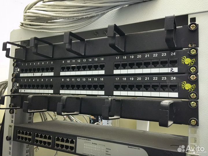 Коммутатор 3COM Baseline Switch 2024