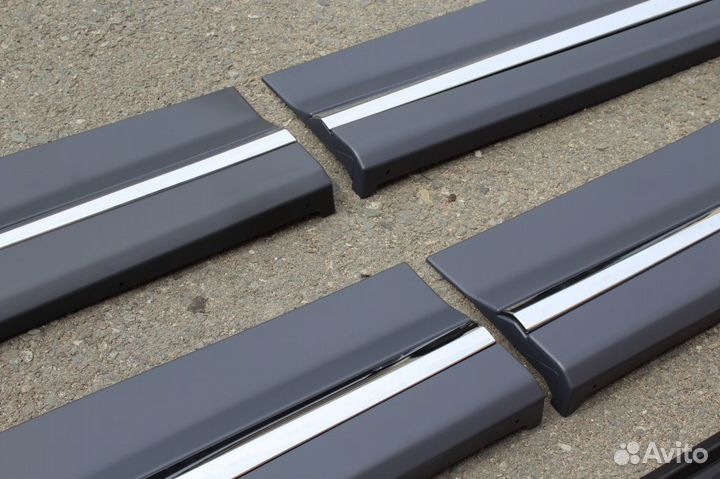 Накладки Alphard H30 / Vellfire 30 на двери, 2015