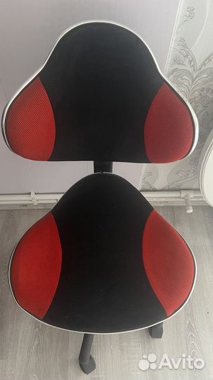 Компьютерное кресло