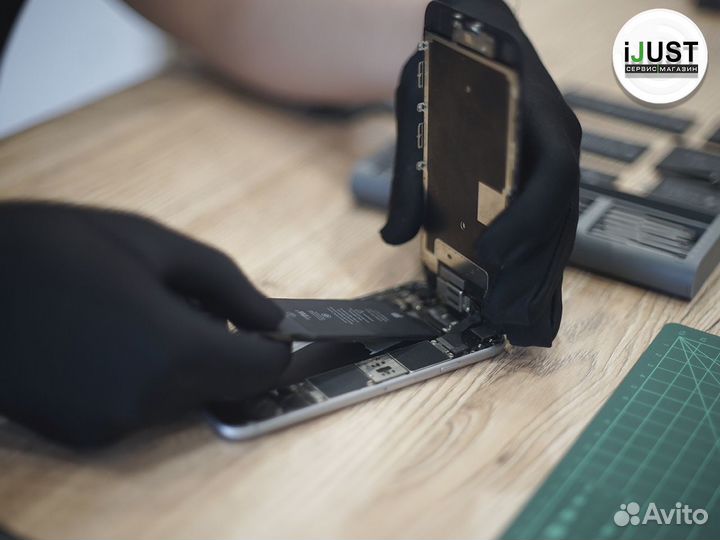 Замена аккумулятора iPhone