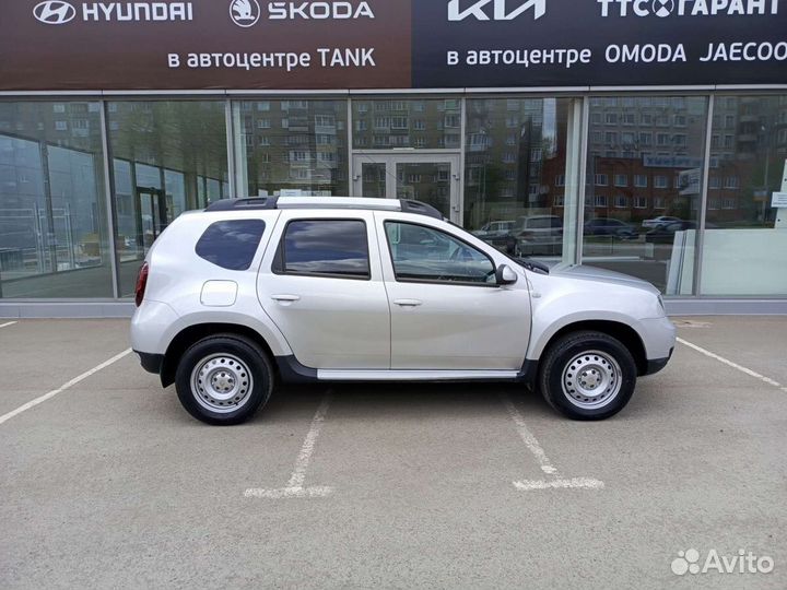 Renault Duster 2.0 AT, 2016, 150 000 км