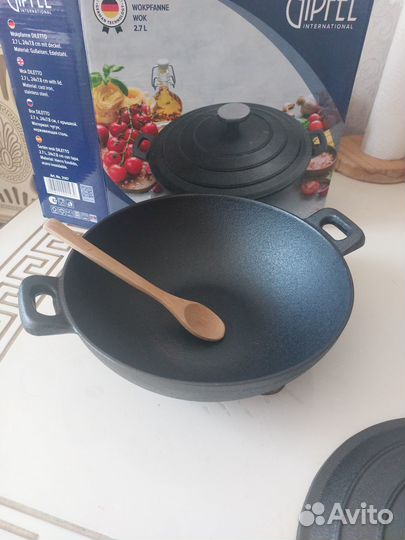 Сковородка wok чугунная Gipfel