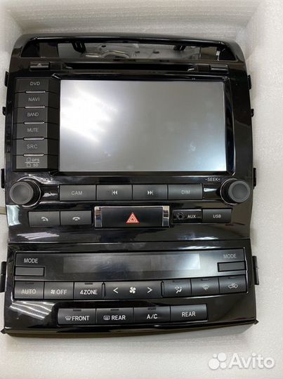 Магнитола на Toyota Land Cruiser 200