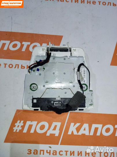 Фонарь салона (плафон) Mercedes-Benz C-Класс W204