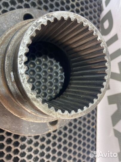Фланец кпп ZF 16S 1650 180 мм
