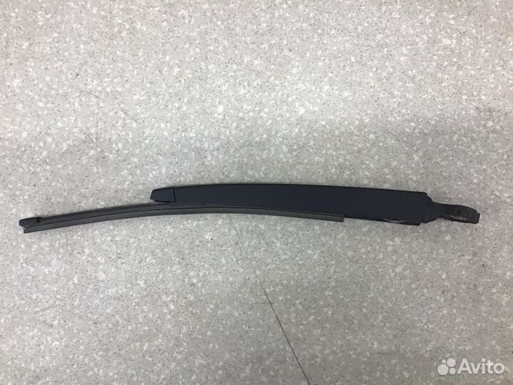 Поводок стеклоочистителя заднего Skoda Yeti 2009