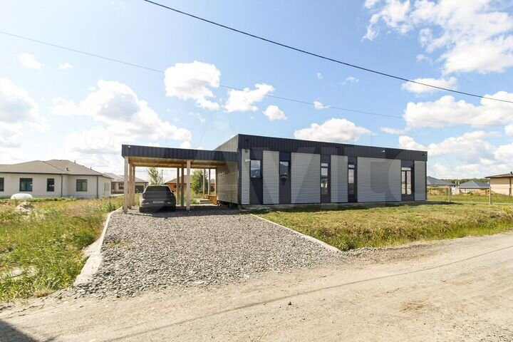 Дом 168 м² на участке 9 сот.