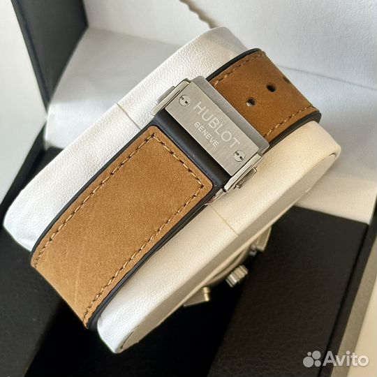 Мужские наручные часы hublot с хронографом