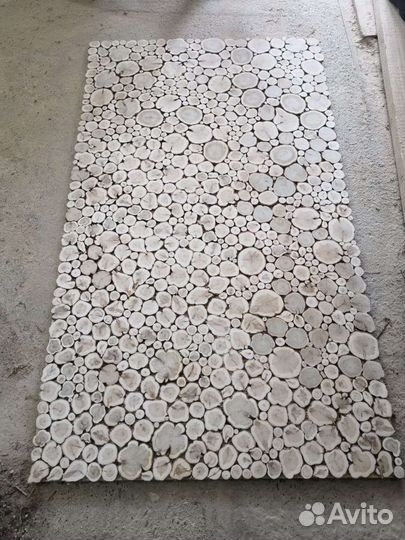 Панно из можжевельника