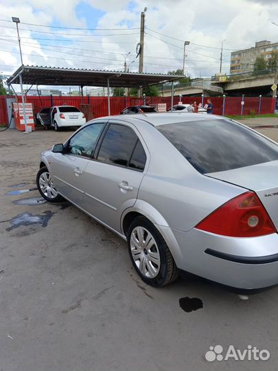 Ford Mondeo 1.8 МТ, 2002, 300 000 км