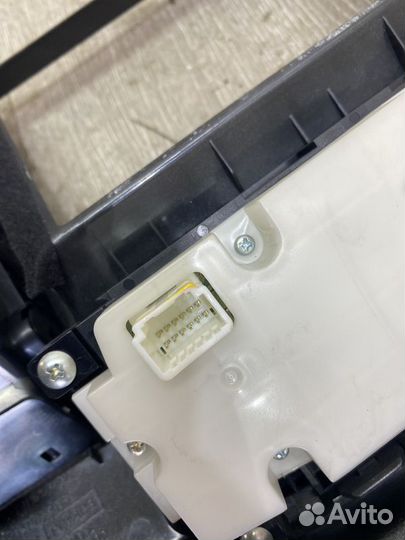 Блок управления отопителем Nissan Teana