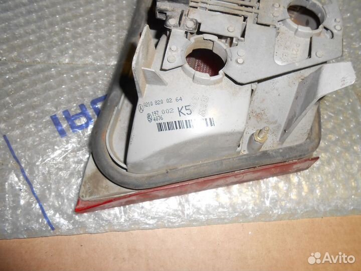 Фонарь задний правый Мерседес 210 кузов Е