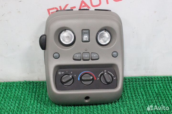 Потолочная консоль Chevrolet Tahoe GMT800