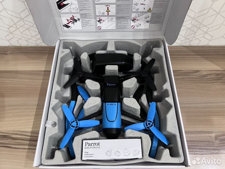 Дрон Parrot Bepop