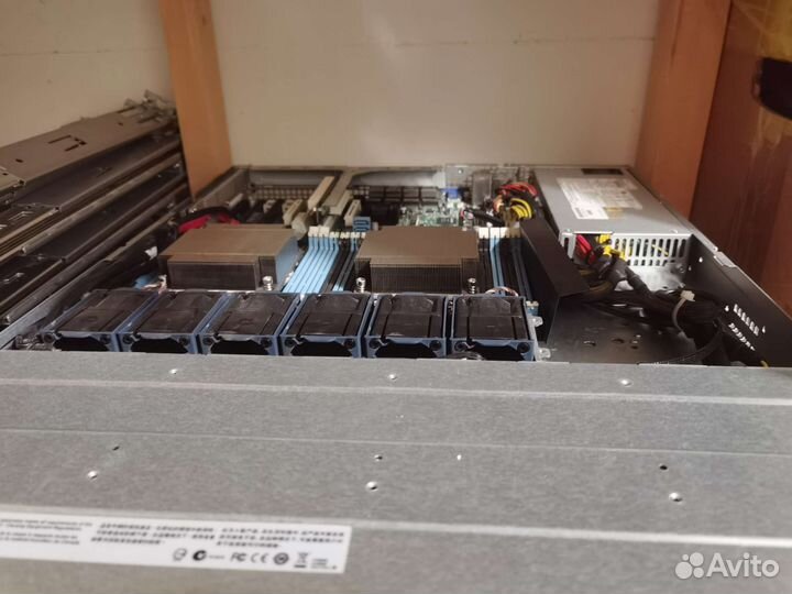 Сервер asus RS700-x7/PS4