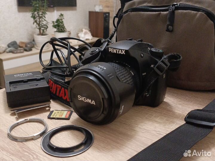 Зеркальный фотоаппарат Pentax k20d