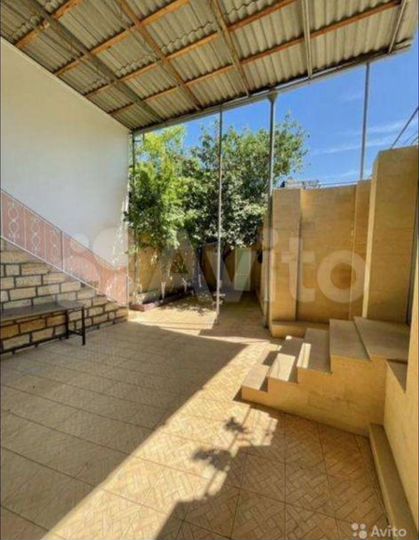 Дом 100 м² на участке 1,8 га