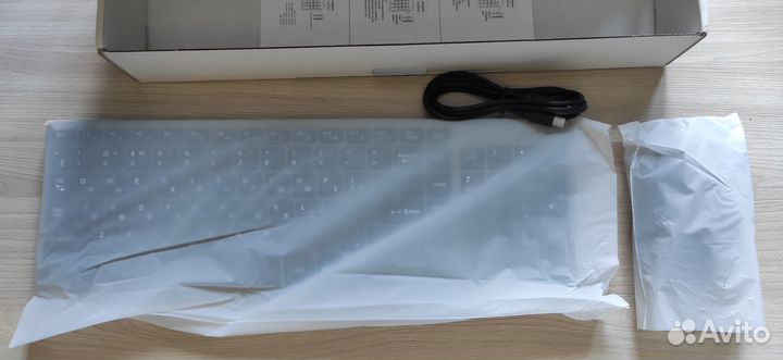 Беспроводная клавиатура и мышь