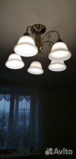 Люстра потолочная