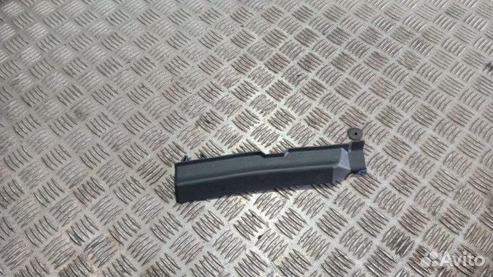 Накладка стойки лобового стекла правая Man Tgl Tgm